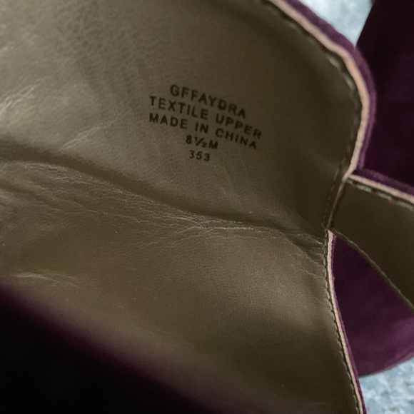 Guess Suede Wedge Shoes - Picture 5 of 5